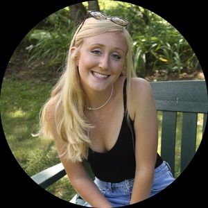 Meet your Posher, Leah